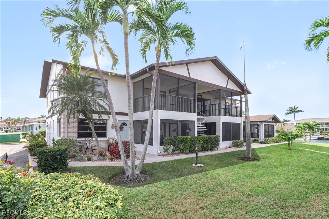 4528 SE 5th Place, Apt 8