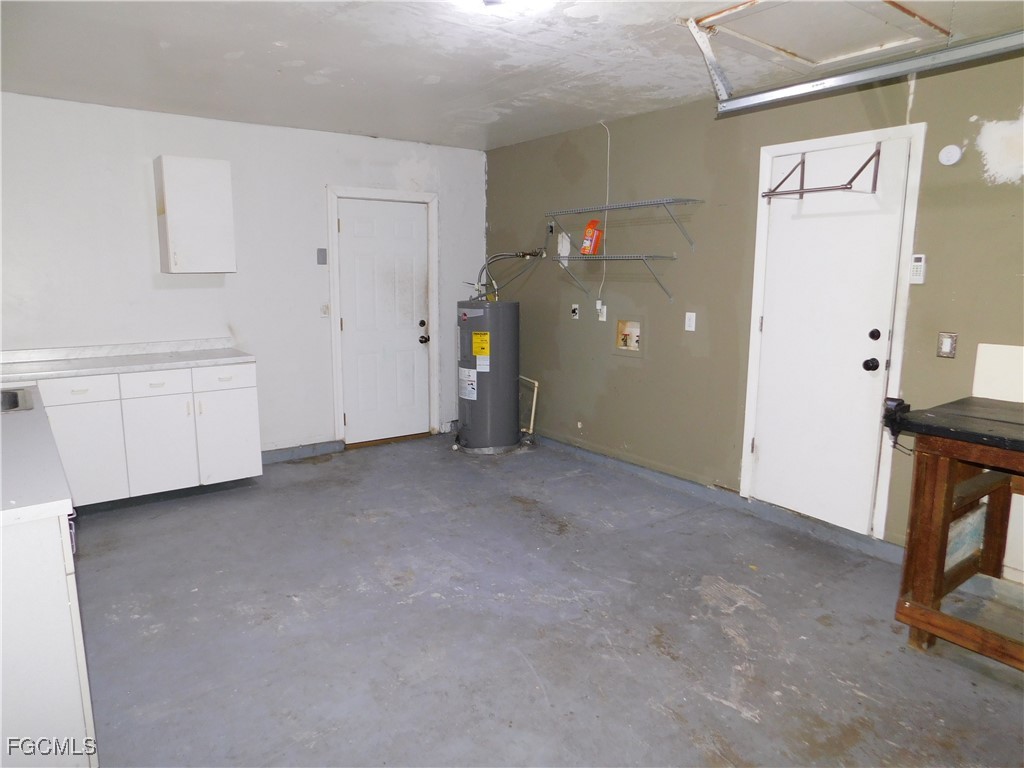1217 NE 1st Place