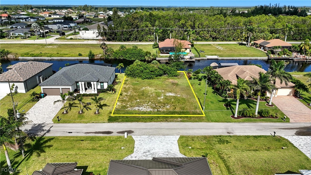 2358 NW 39th Avenue