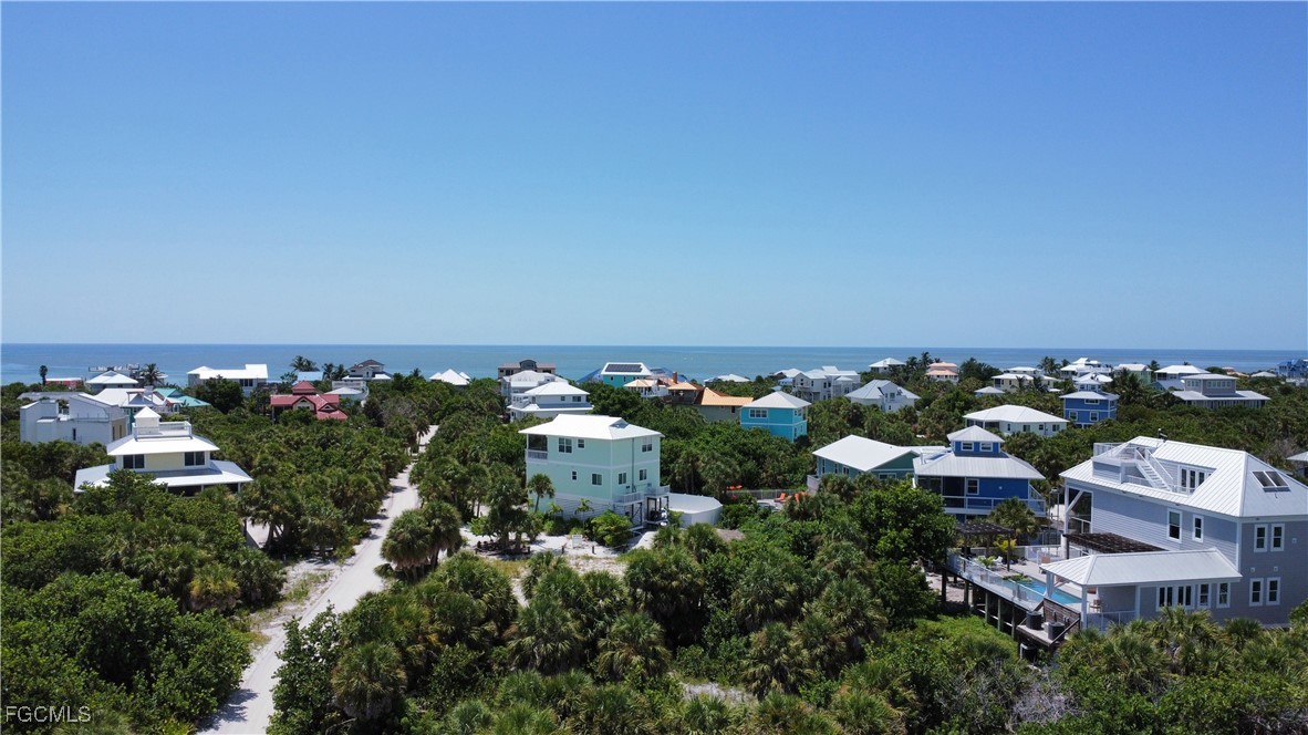 4490  Conch Shell Drive