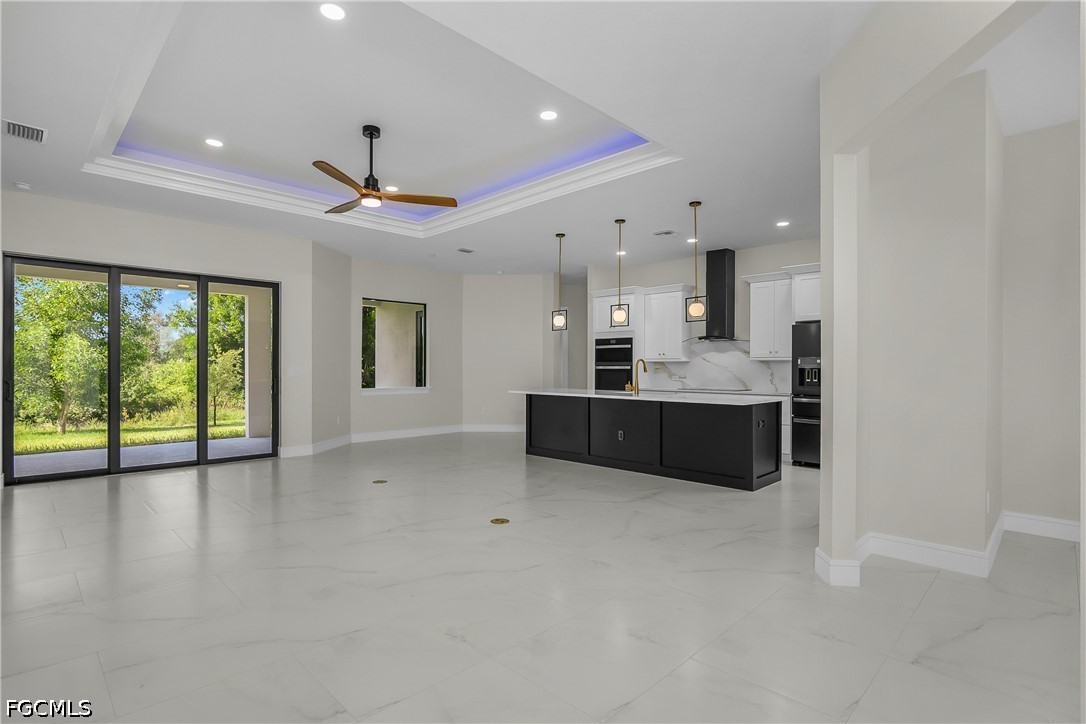 3410 NW 39th Lane