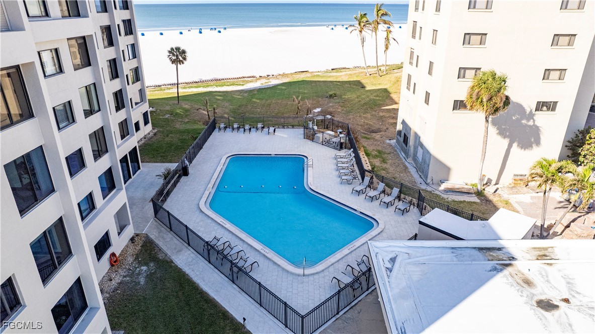 6662  Estero Boulevard, Apt 308