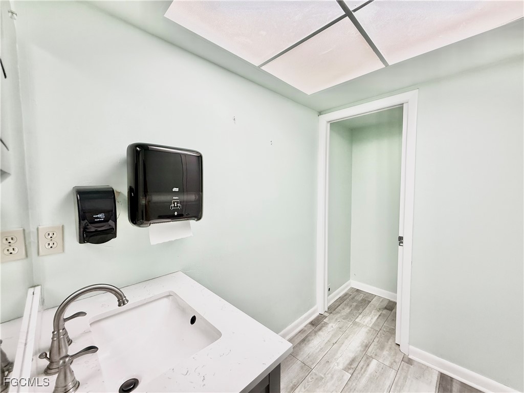 3949  Evans Avenue, Apt 201 & 202