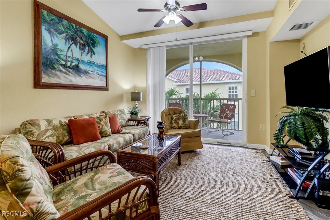 4105 Residence Drive, Apt 722