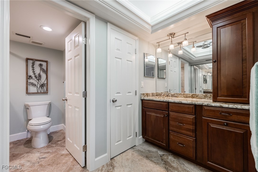 4265 Bay Beach Lane, Apt 425