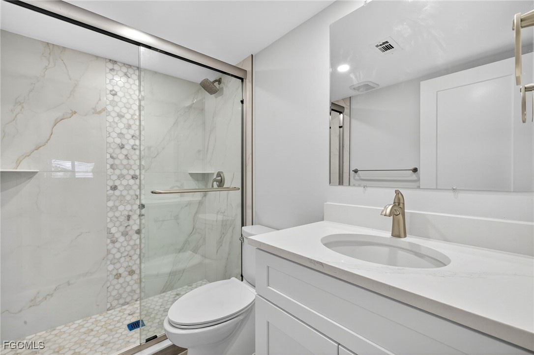 6672  Estero Boulevard, Apt A106