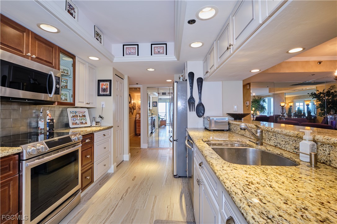 5550 Heron Point Drive, Apt 1601
