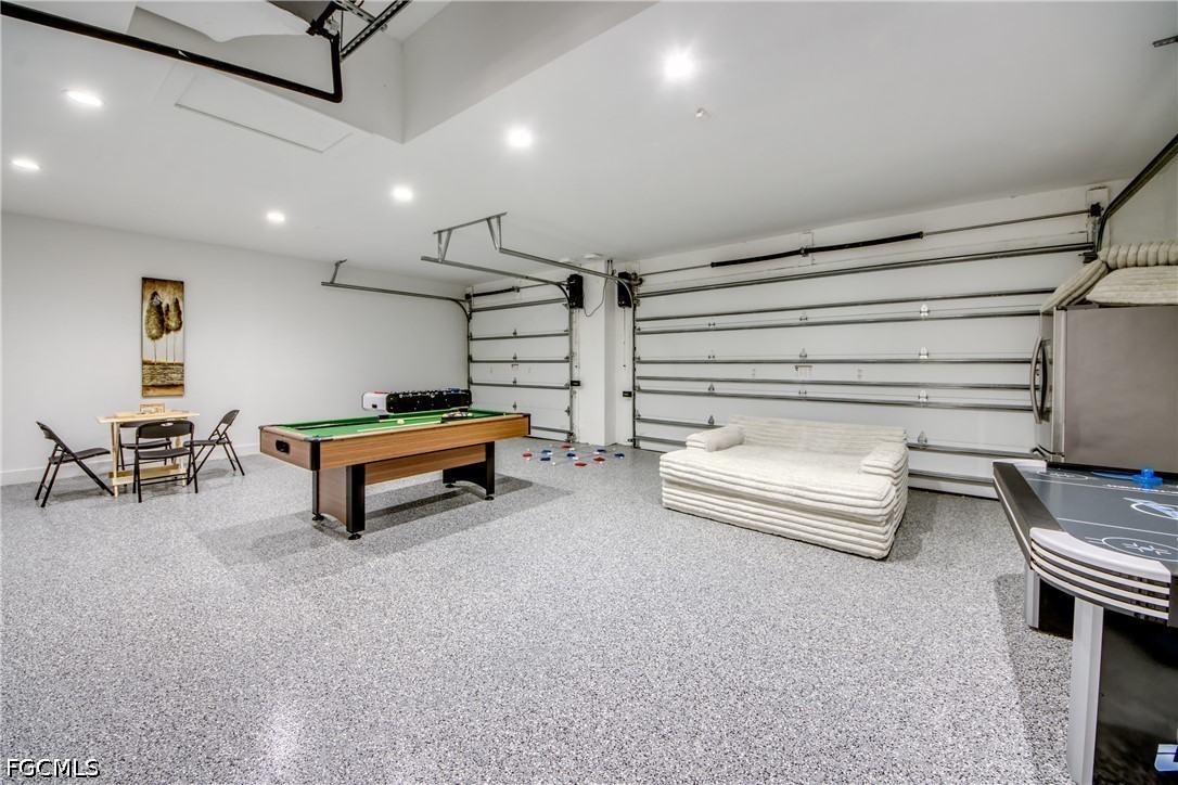 607 SW 18th Court