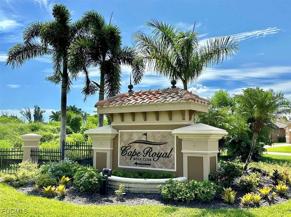 11771  Royal Tee Circle