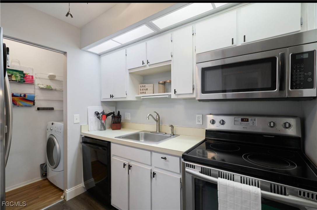 8171 S Woods Circle, Apt 8