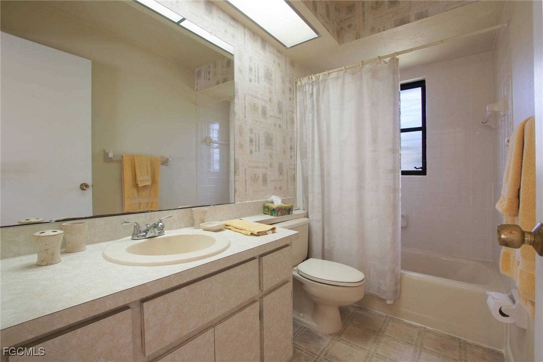 1422 SE 12th Terrace