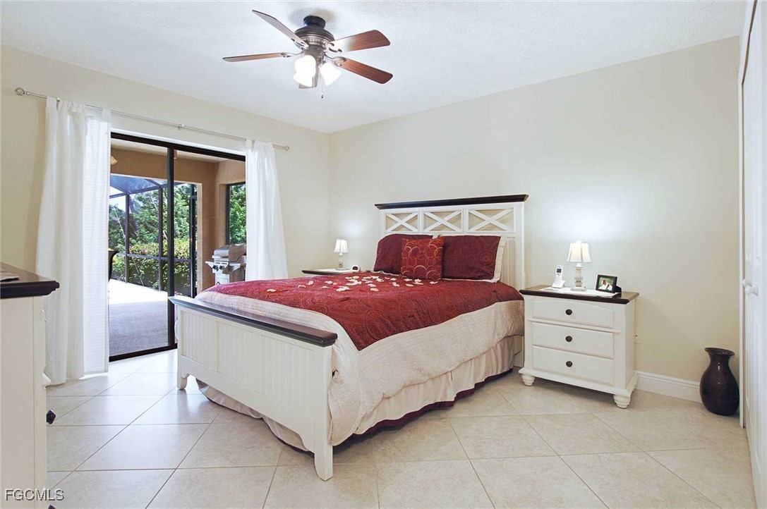 1403 SW 40th Terrace