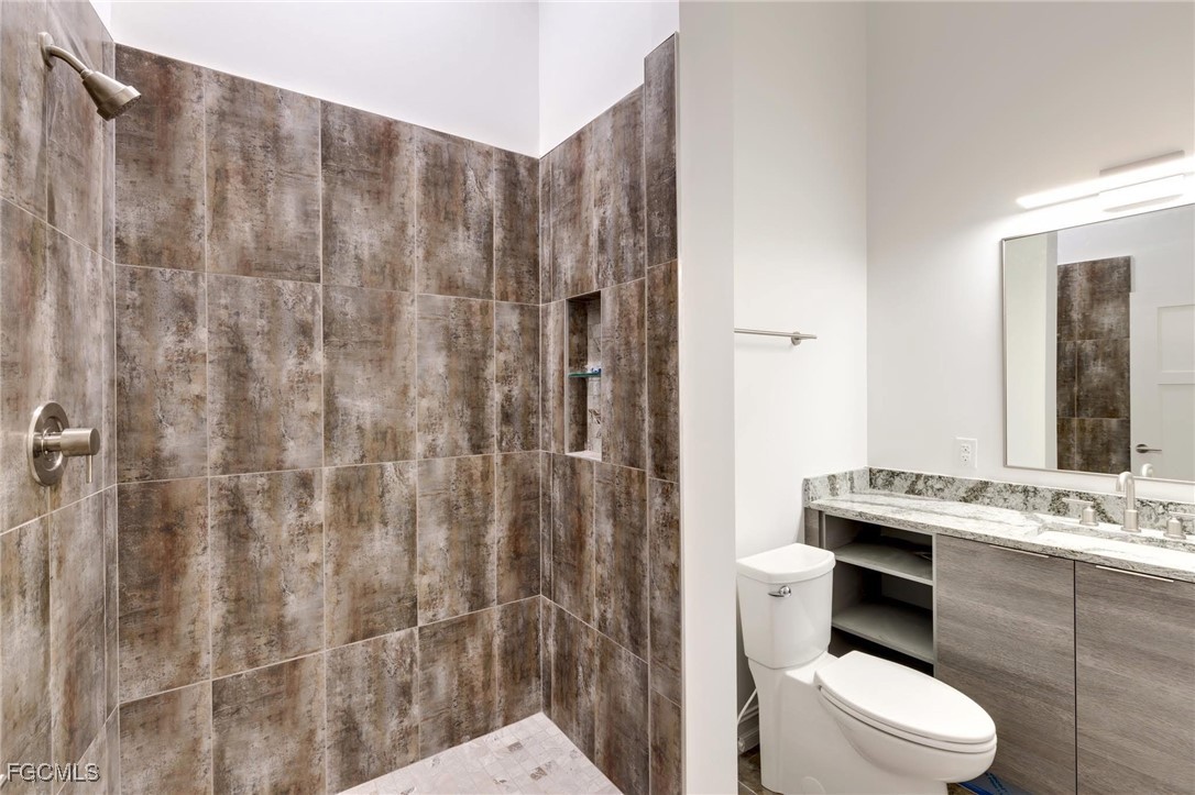 2278 1st Street, Apt 204