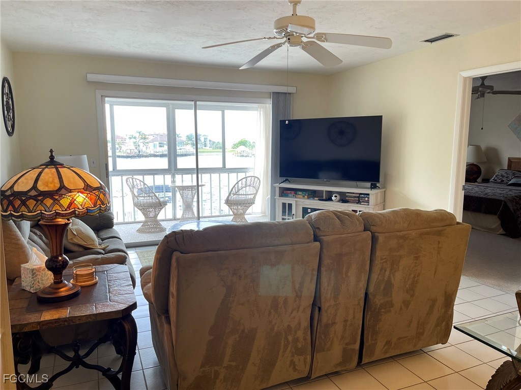 1714 Bikini Court, Apt 204