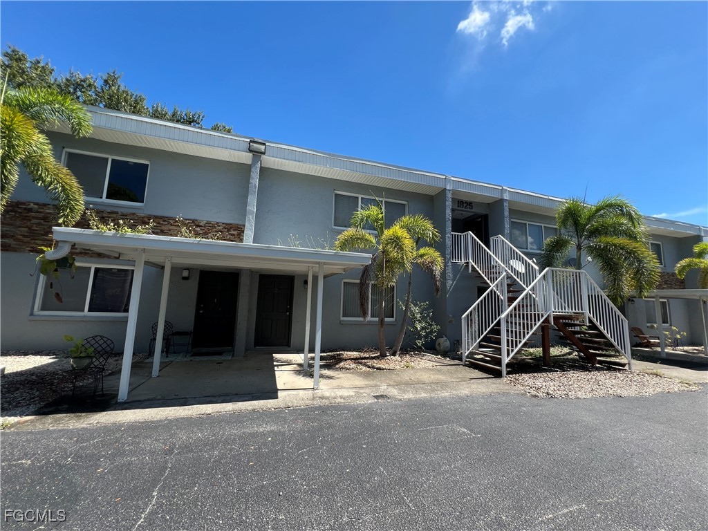 1825 Oak Lane