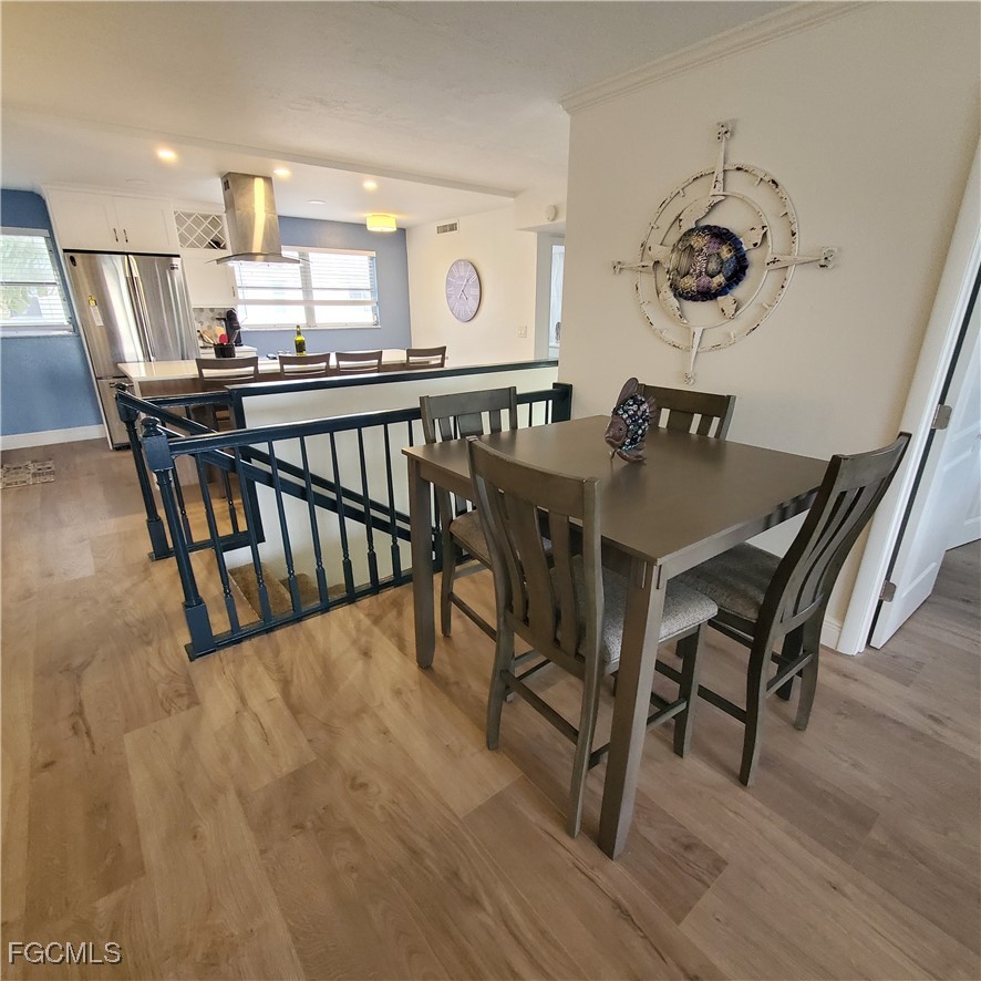 828 Victoria Drive, Apt B14