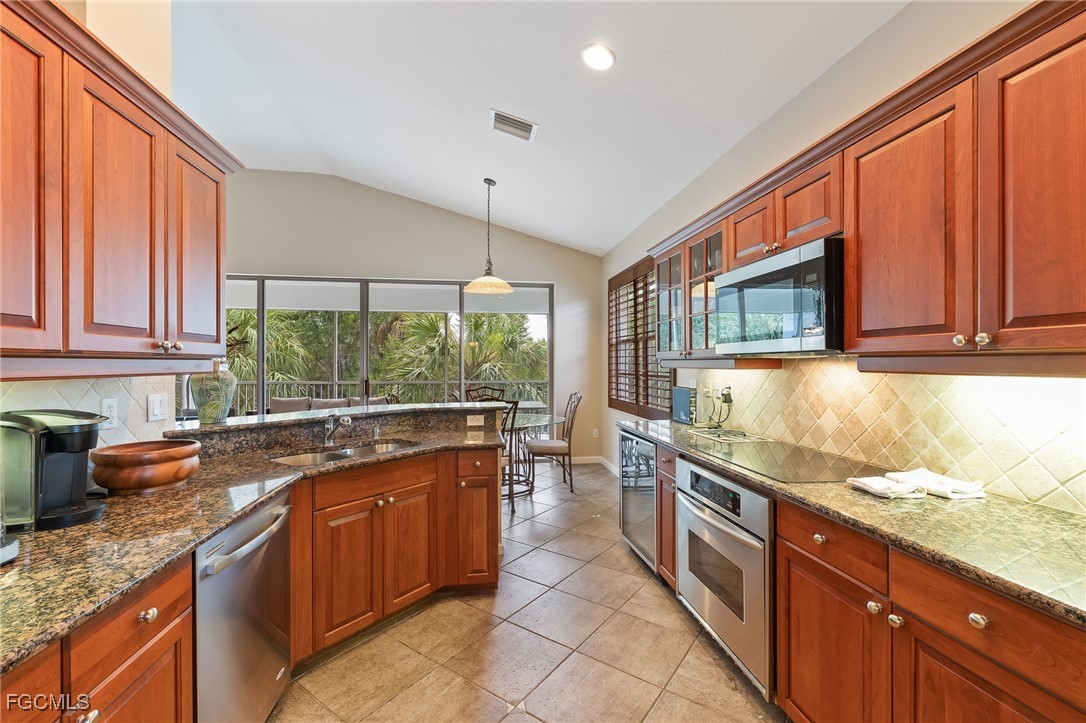 16107 Mount Abbey Way, Apt 202