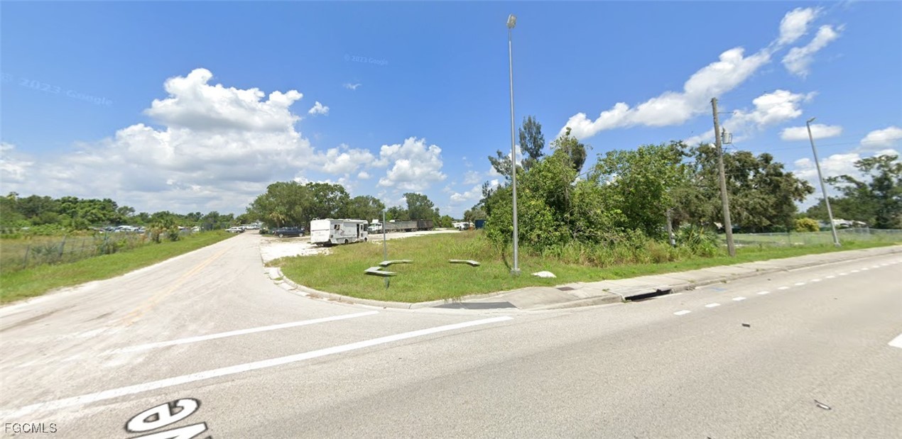 5093  Duncan Road