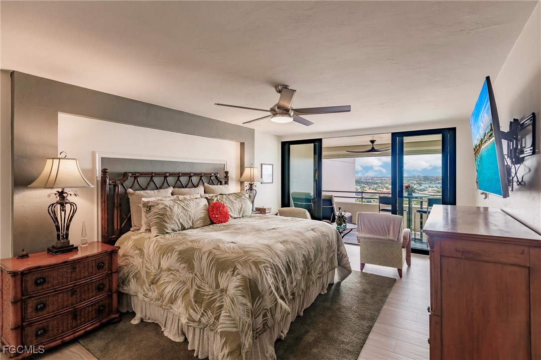 5260 S Landings Drive, Apt 1509