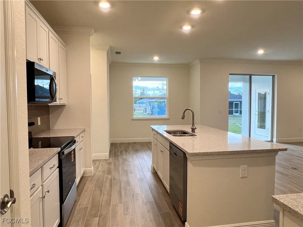 1232 NW 21st Place