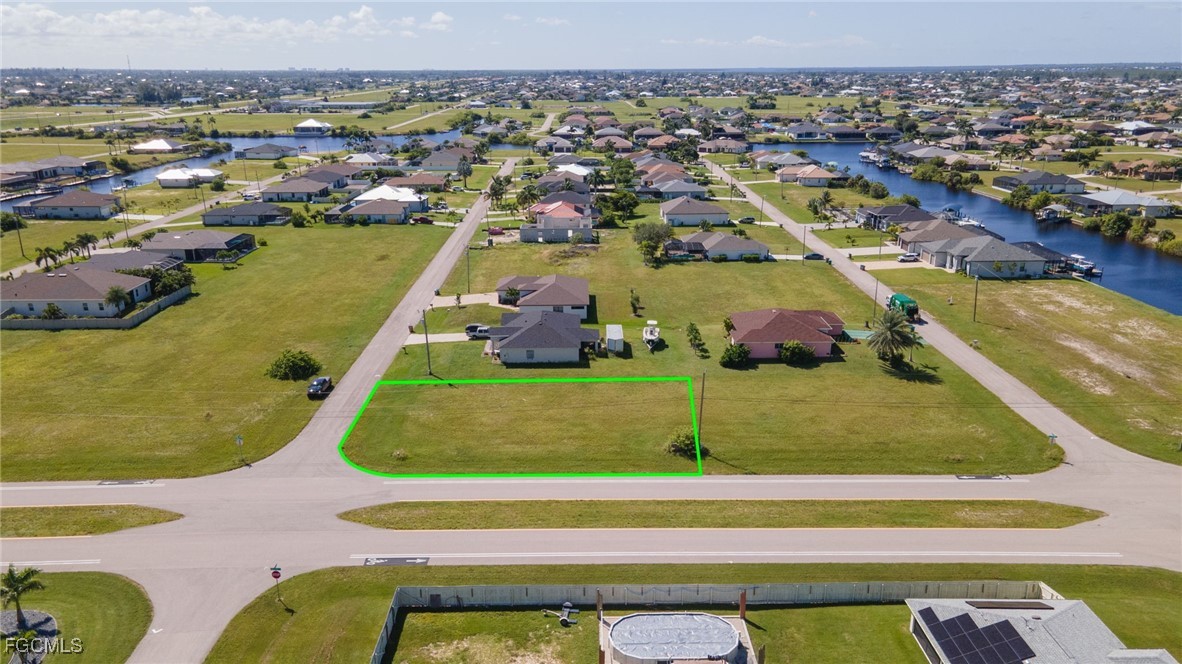 1054 NW 33rd Place