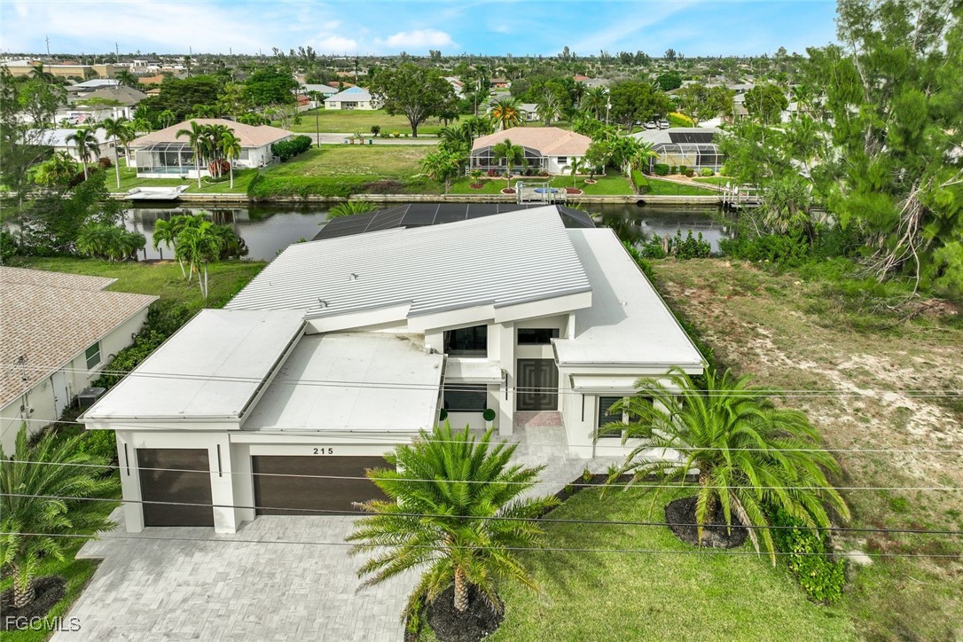 215 SE 28th Terrace