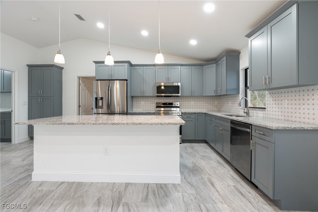 7537  19th Terrace