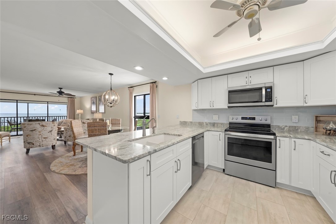 15123 Captiva Drive, Apt 104