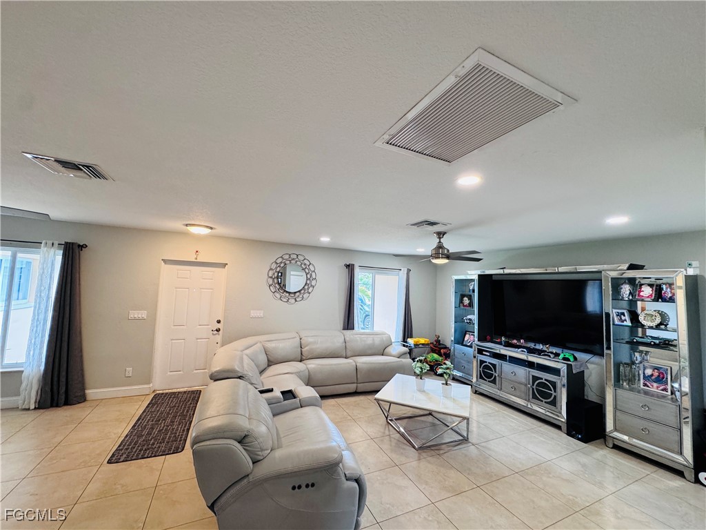 141 SW 48th Terrace