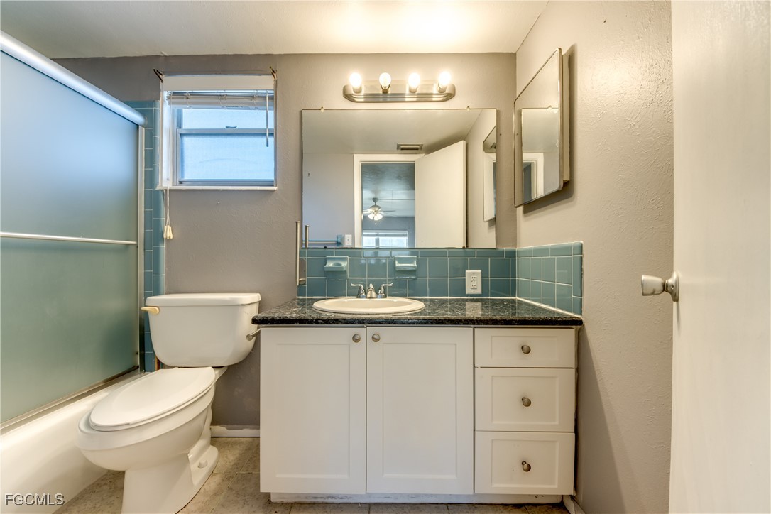 1003 Tropic Terrace