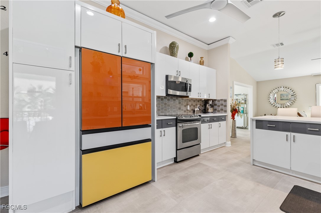 2126 SW 47th Street