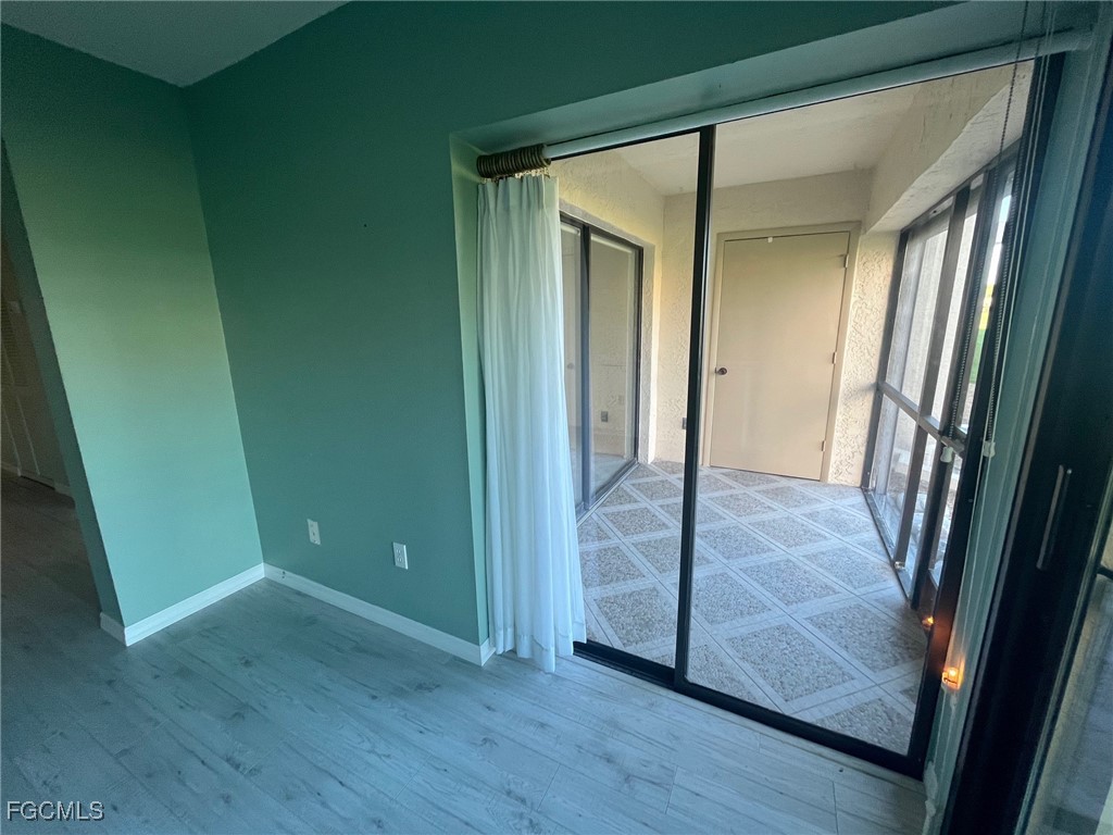 7406 Lake Breeze Drive, Apt 118