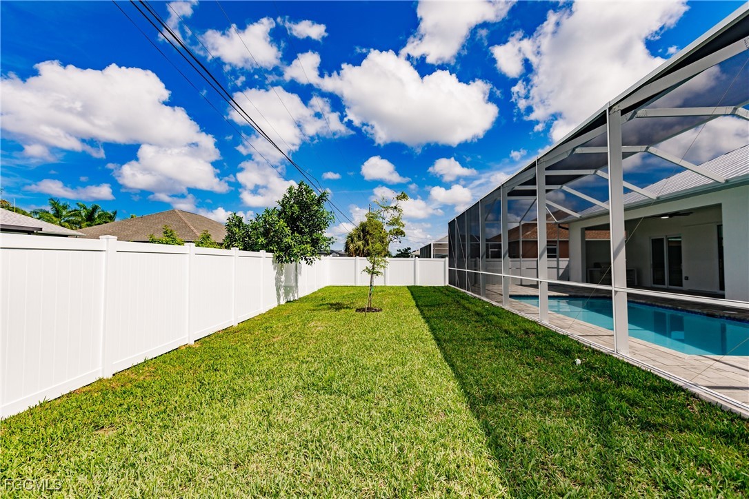 4000 SW 16th Place