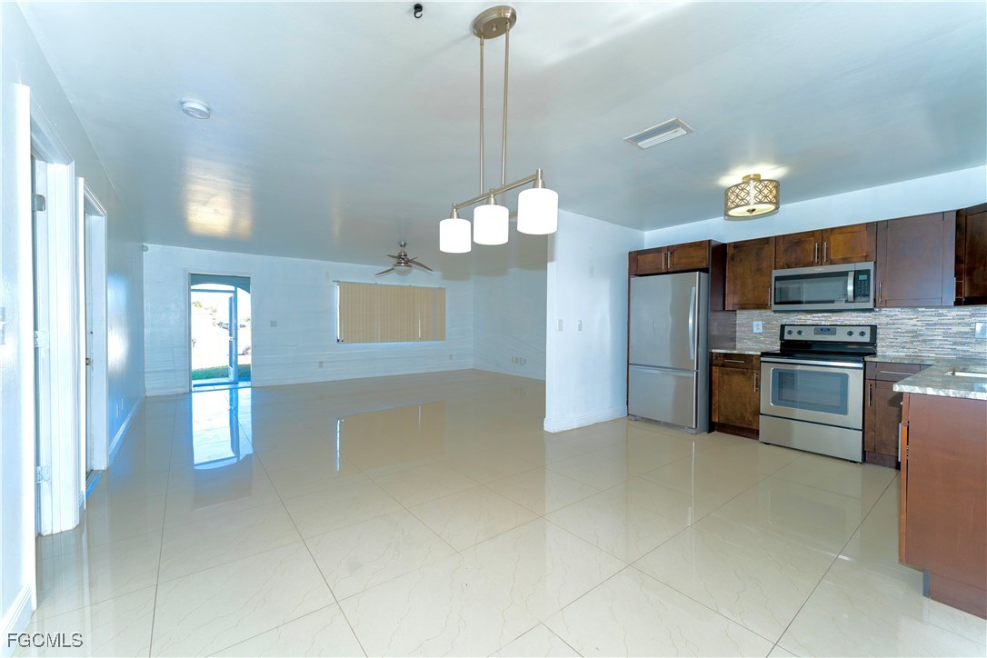224 NE 9th Terrace