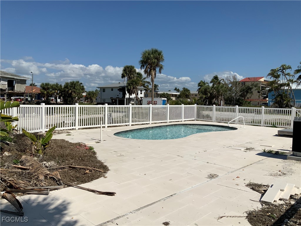 6041  Gulf Road