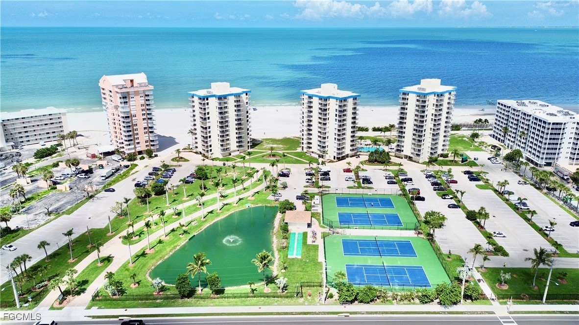 7300 Estero Boulevard, Apt 403