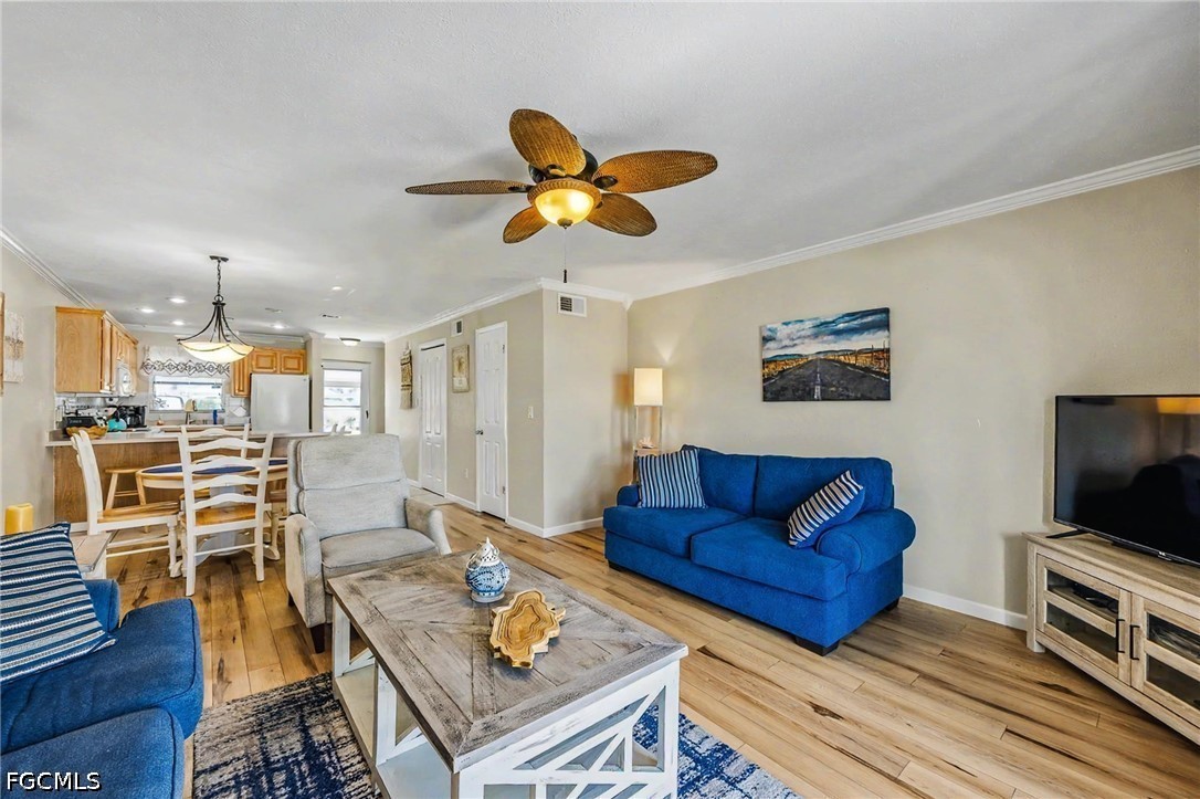 6777 Winkler Road, Apt 150