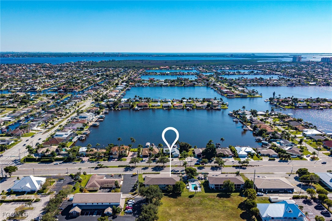 423 Cape Coral Parkway, Apt 202