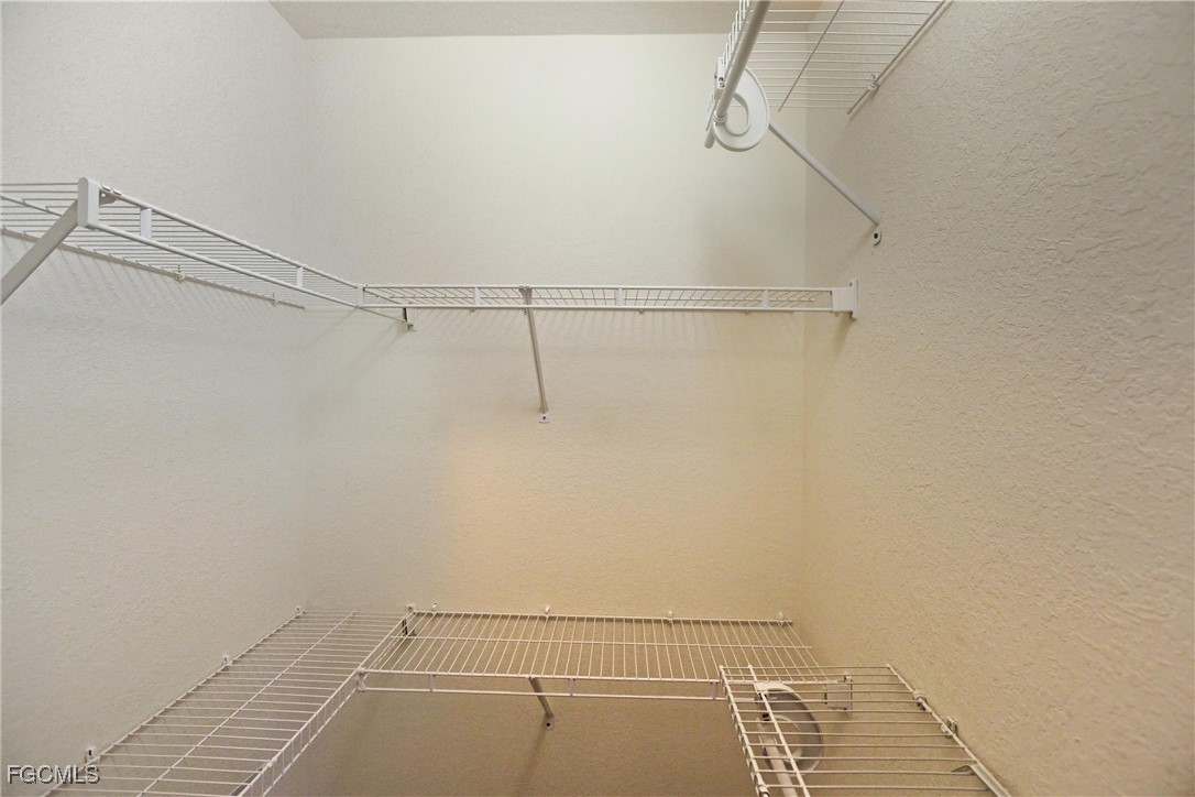 321 SE 30th Street