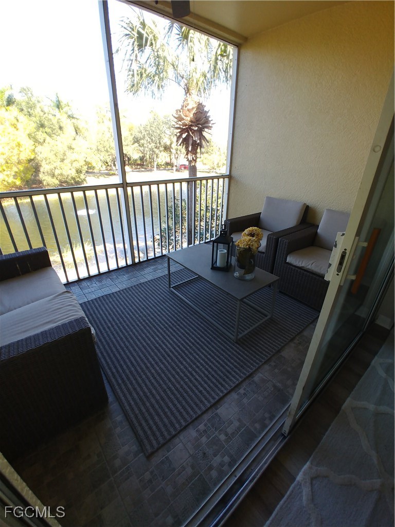 20140 Estero Gardens Circle, Apt 204