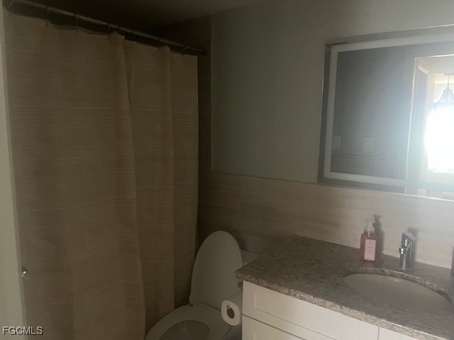 7400 Estero Boulevard, Apt 315