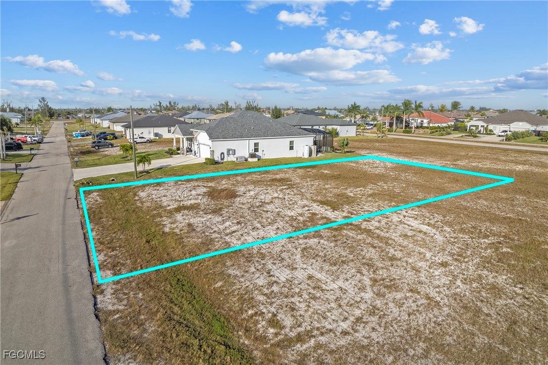 1435 NW 40th Place