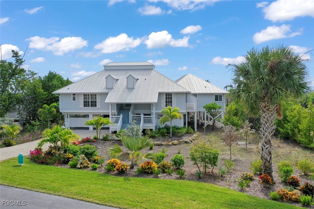 220  Daniel Drive