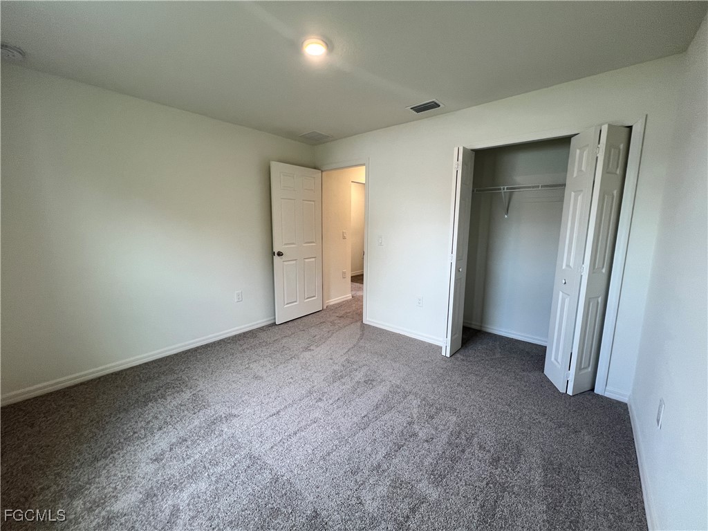 3401 NE 8th Place