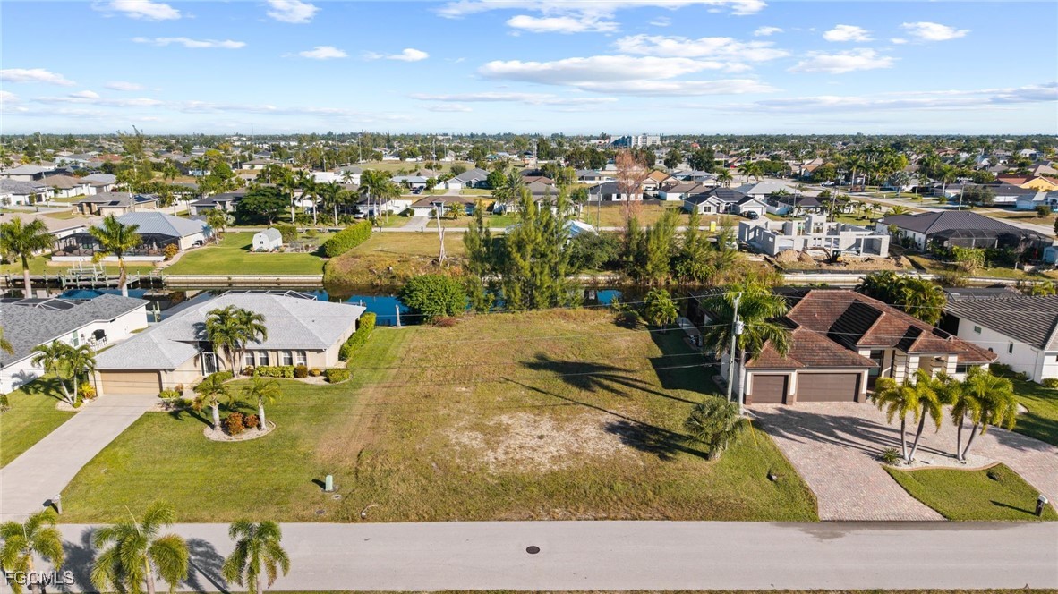1613 SW 28th Terrace