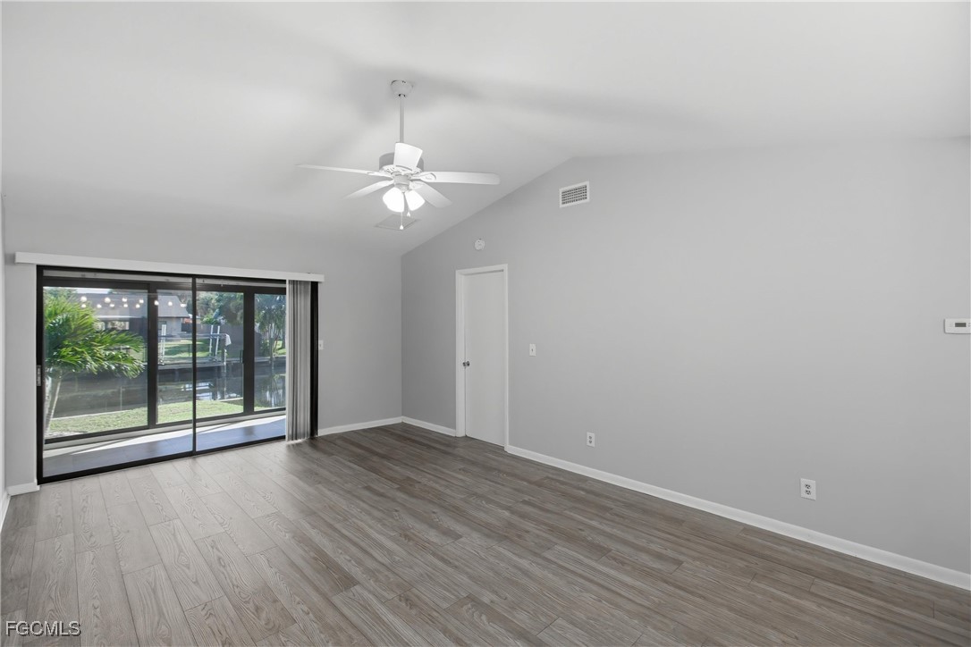 4805 Sorrento Court, Apt 102