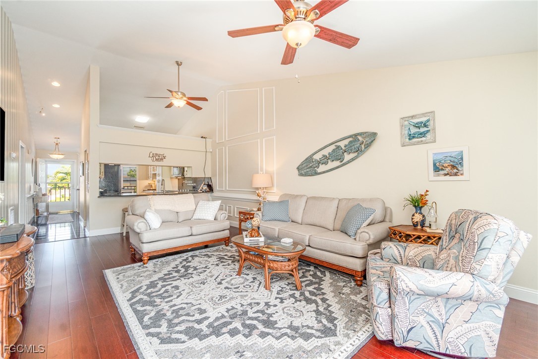 912 SW 48th Terrace, Apt 208