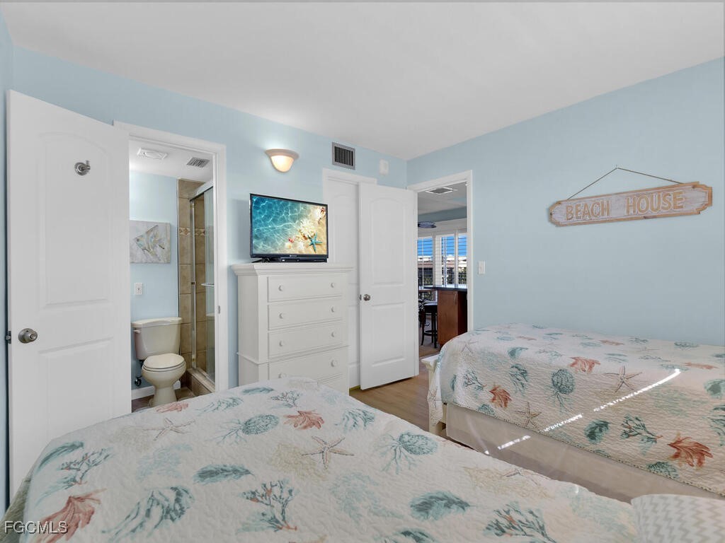 7400 Estero Boulevard, Apt 512