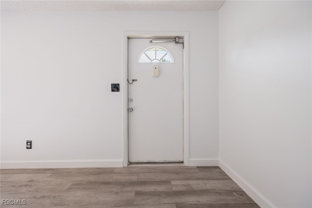 13  Pinewood Boulevard