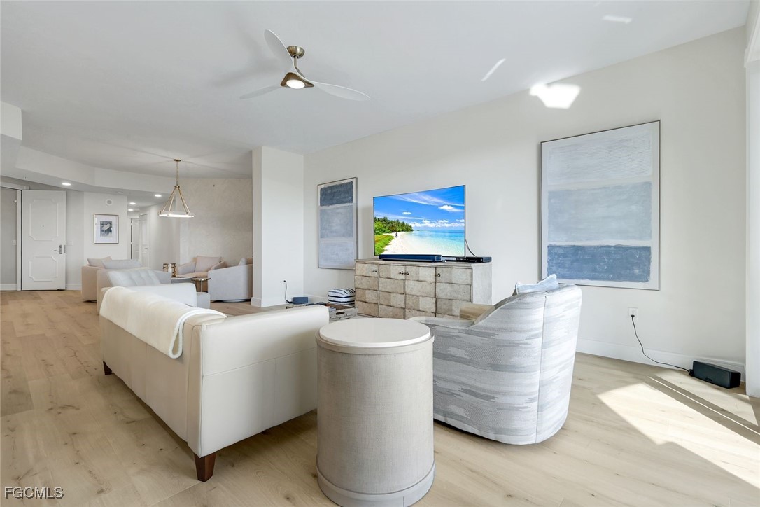 6021 Silver King Boulevard, Apt 203